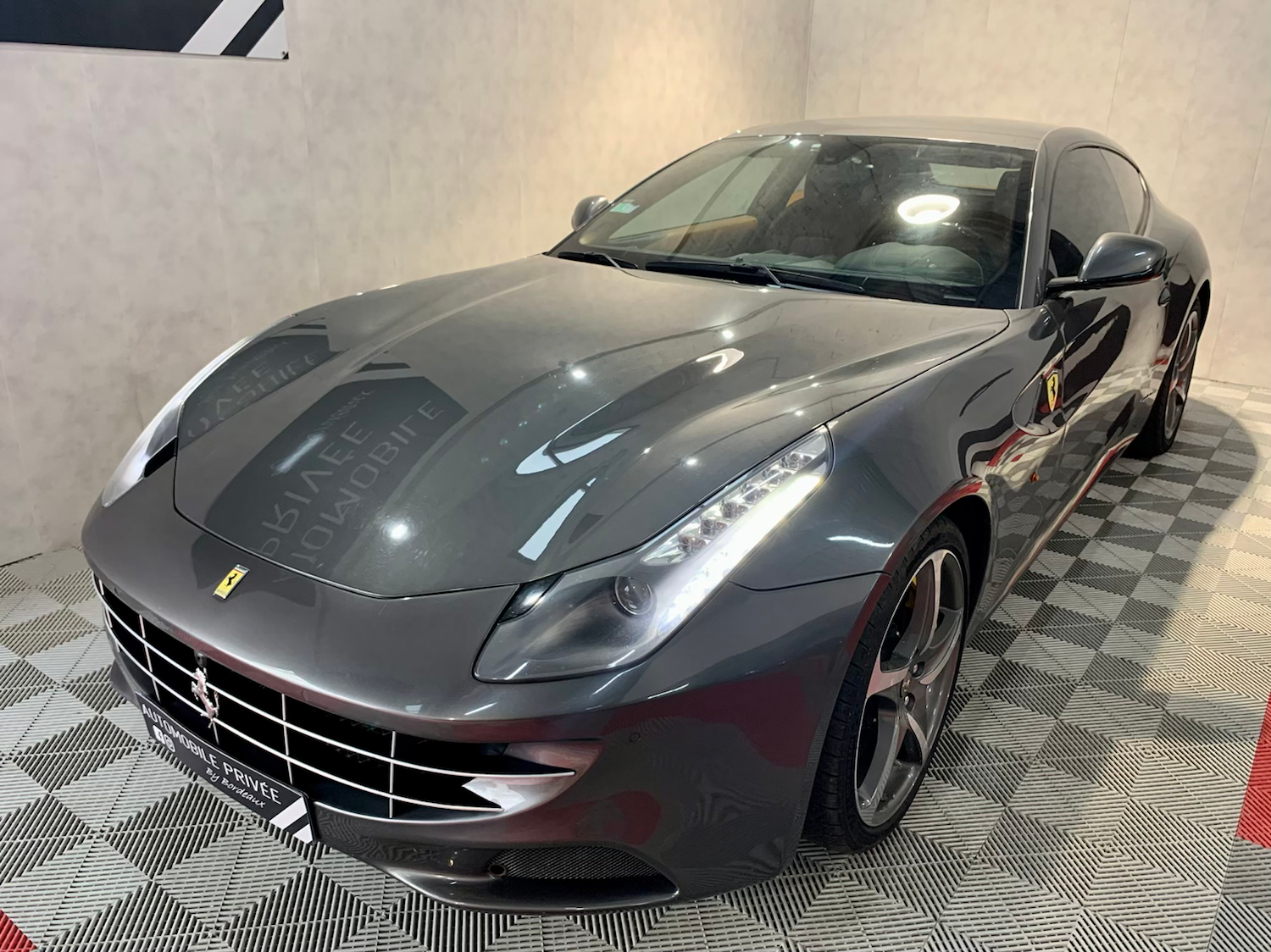 FERRARI FF V12 6.3 660ch - Teinte Canna Di Fucile