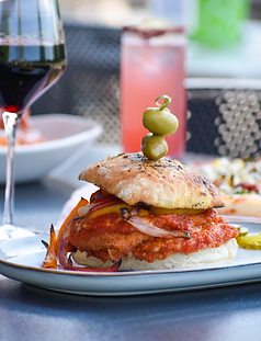 Kingsville Foodie - Mettawas Station - Kingsville Ontario (3)_edited.png