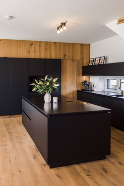 Freistehende Kücheninsel