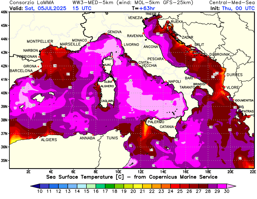 IMMAGINE 4: temperature del Mar Mediterraneo attese per la giornata di Sabato 5 Luglio. Si può notare come la soglia dei +30°C venga raggiunta in diversi punti del Mare Nostrum.