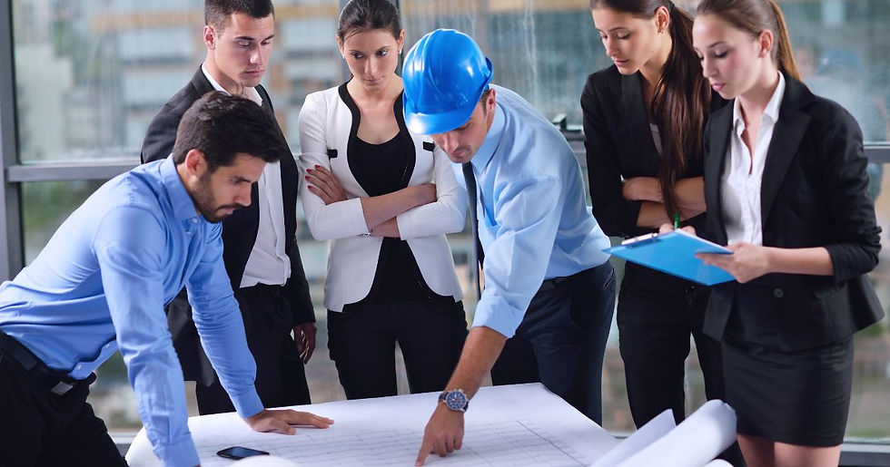 Arquitetos em reunião