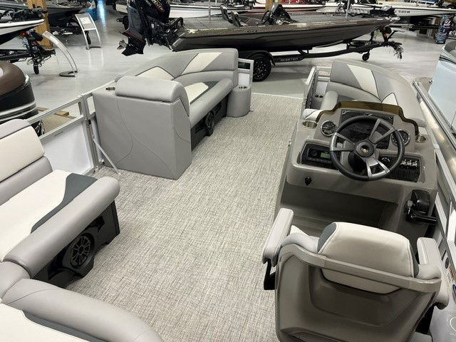 Thumbnail: 2025 AVALON VENTURE 2185 CRUISE PONTOON