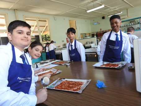 Year 6 Experience High School Life