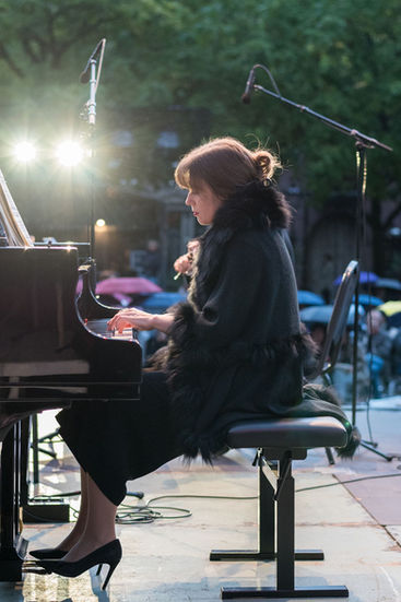 MASTERPIECES _ Ensemble 150 _ Anna Fedorova _ Klassiek op het Amstelveld 2022.jpeg