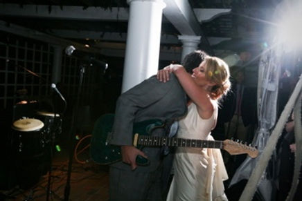 Ceremony acoustic guitar and singer