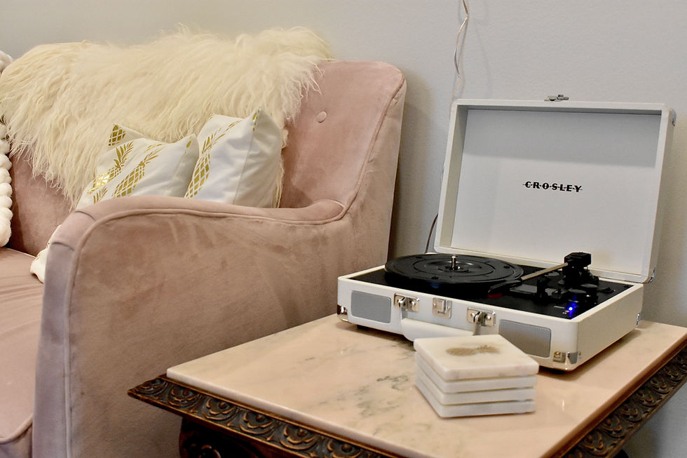 Interior Design, Apartment Style, Reading Nook