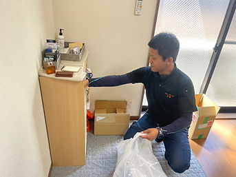 大阪の遺品整理業者であるストーリーズ株式会社は関西地域全域で年中無休即日対応可能です。