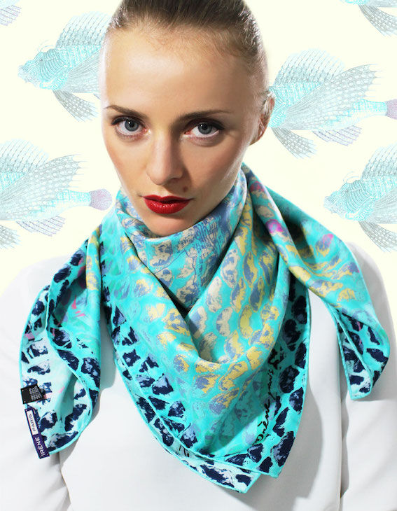 Miniature : luxury silk scarf irene paris