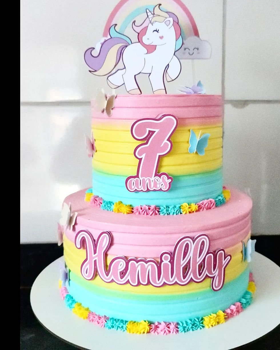 bolo de andar unicórnio