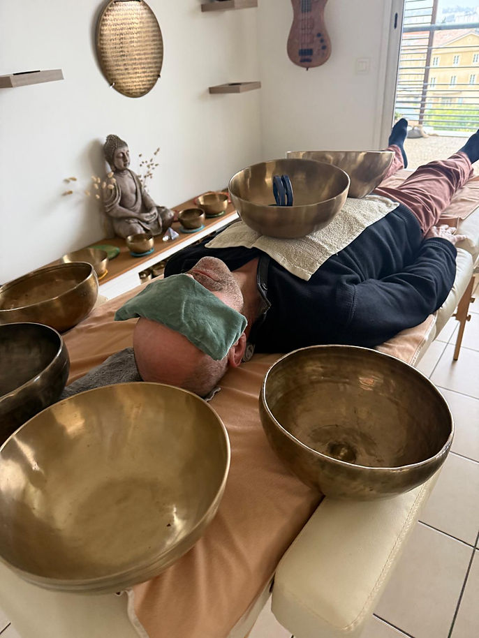 massage-sonore-individuel-bols-tibetains-marseille.jpg