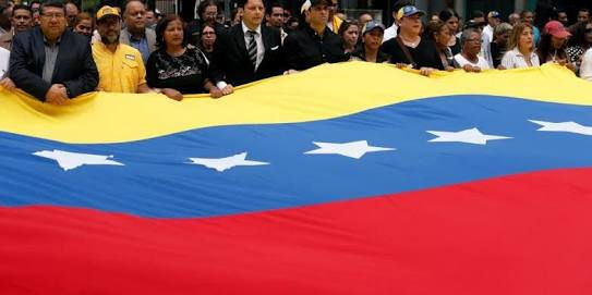 VENEZOLANOS BUSCAN REFUGIO EN SLP...