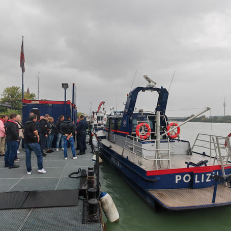 Vernetzungstreffen und Führung bei der Polizei Wien ( Teil 2 ) 🚔👮