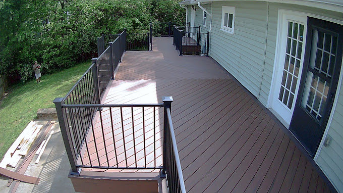 RF Sullivan LLC - A Nashville Deck Builder