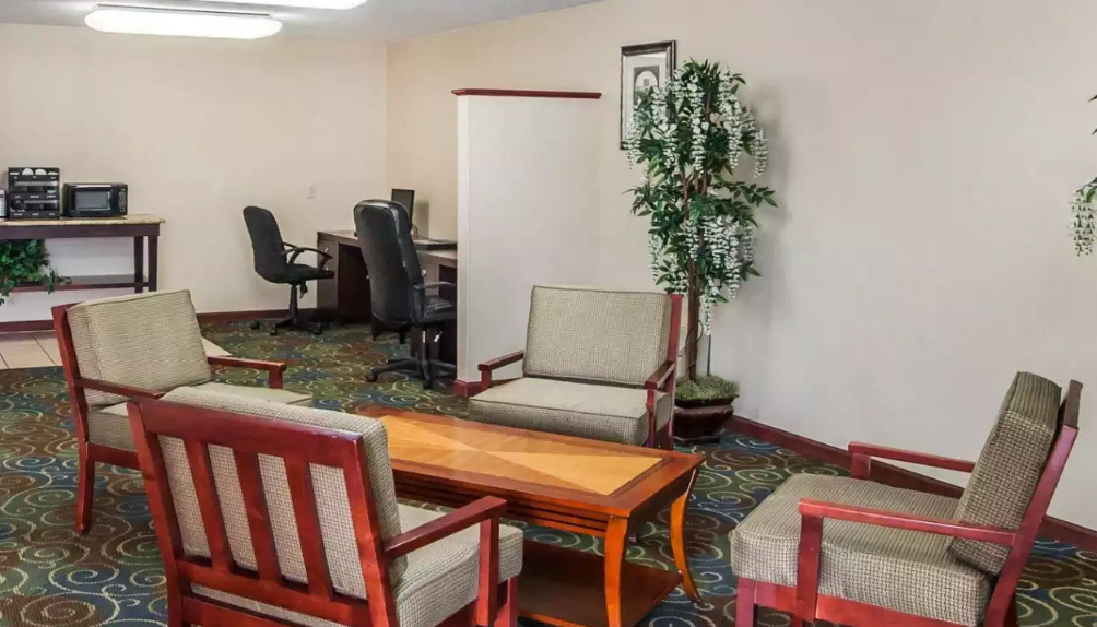 Hotels In Nashville Tn With Smoking Rooms Budget Opryland