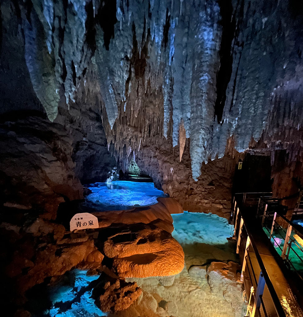 Underground Gyokusendō Stalactites Cave