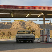 Gas_station_side_pic.jpg