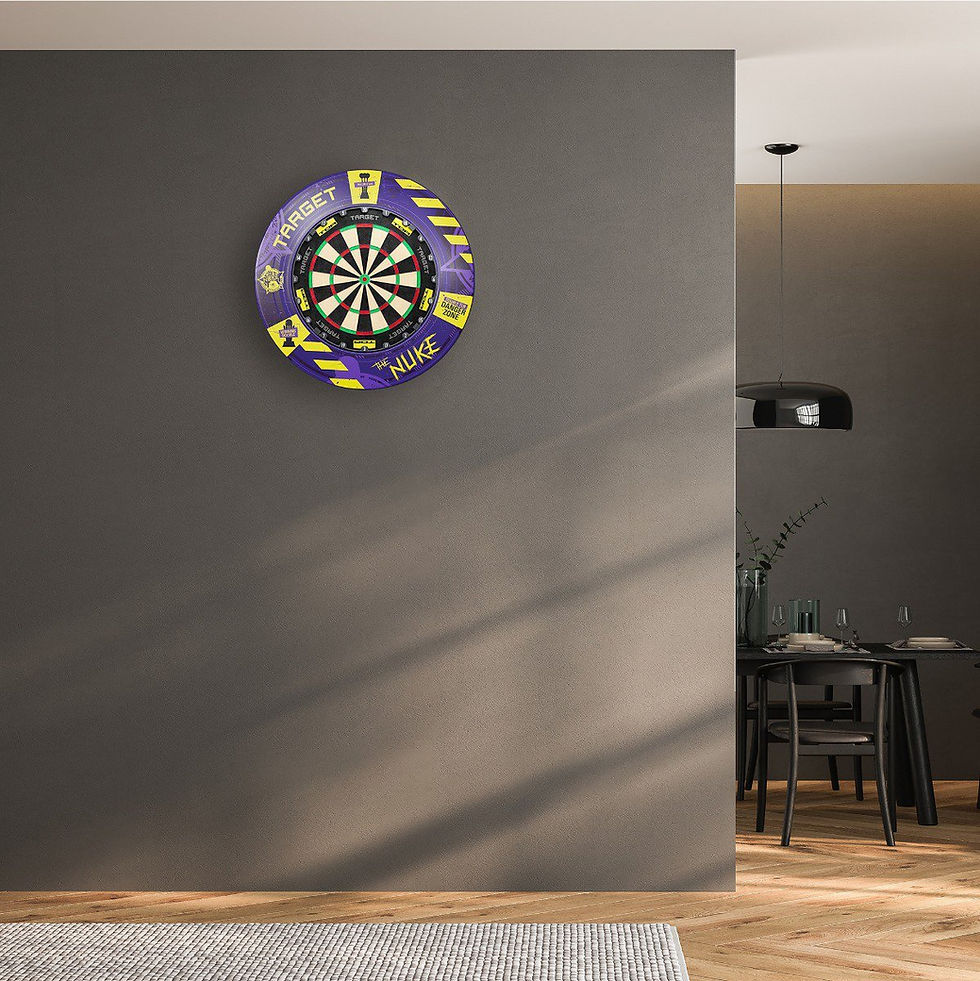 Miniaturbild: Luke Littler World Champion Dartboard Surround Set