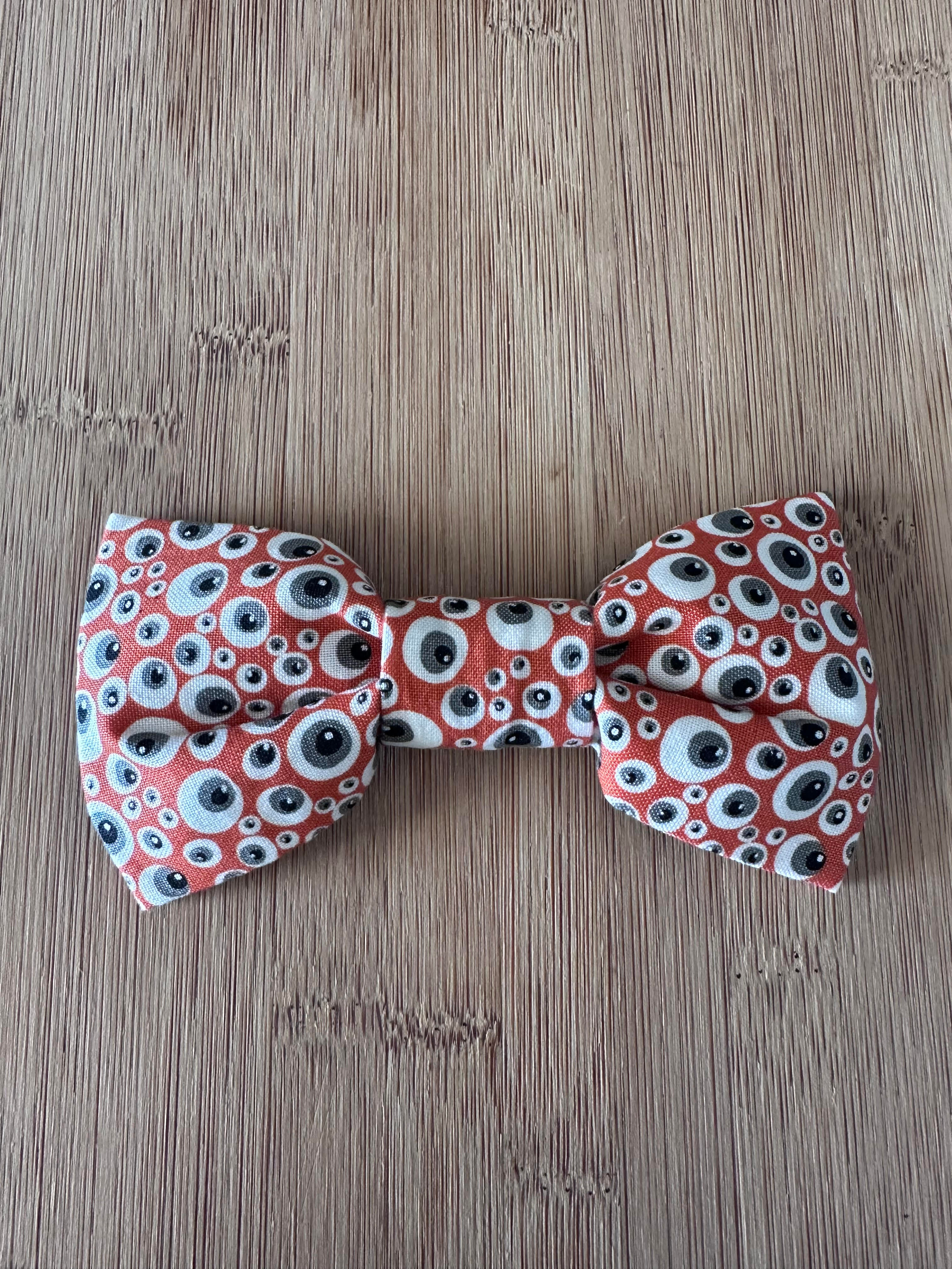 Googly Eyes Bow Wow-Wow Tie