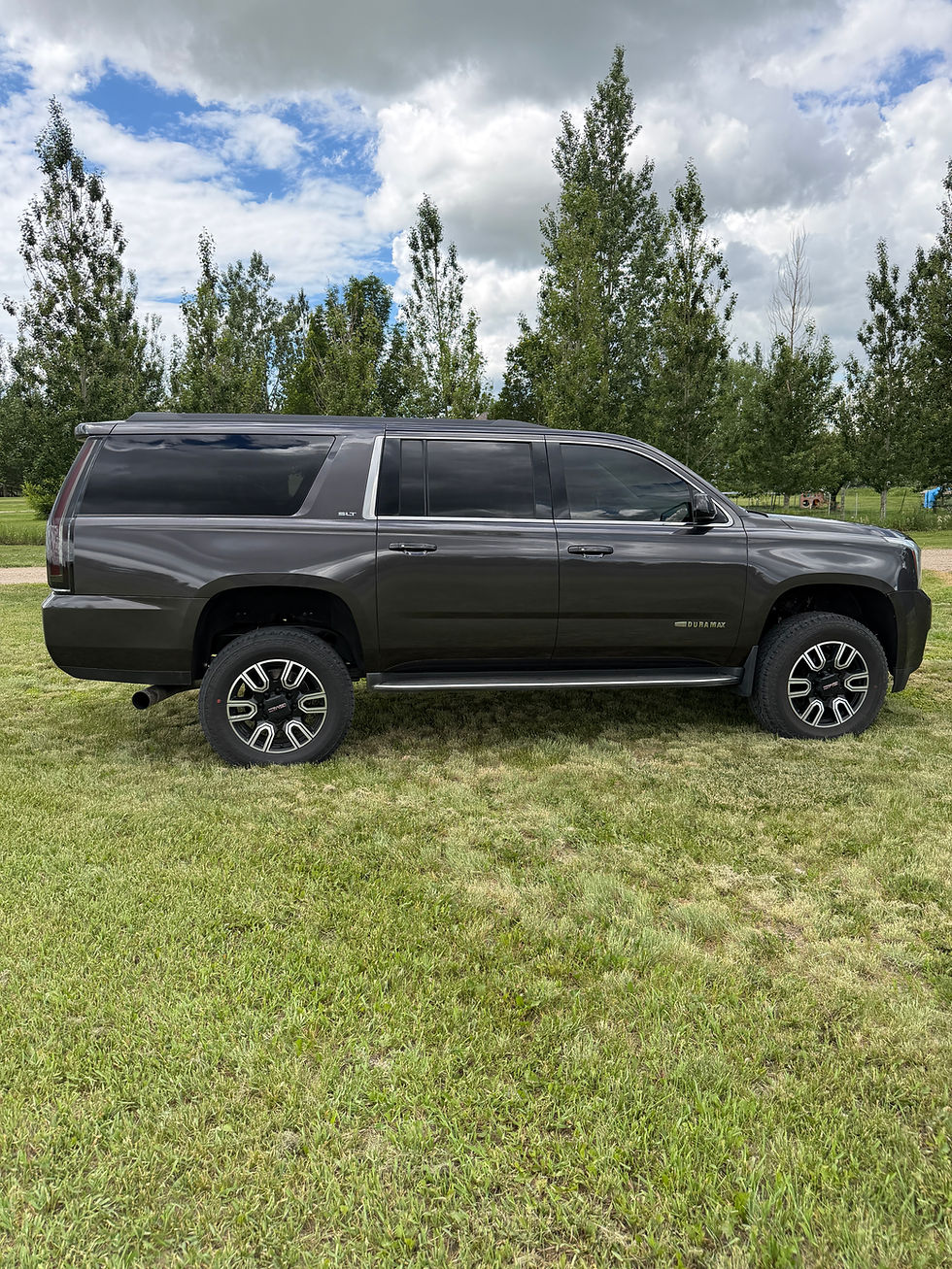 Thumbnail: 2015 GMC Yukon XL SLT 2500 Duramax!