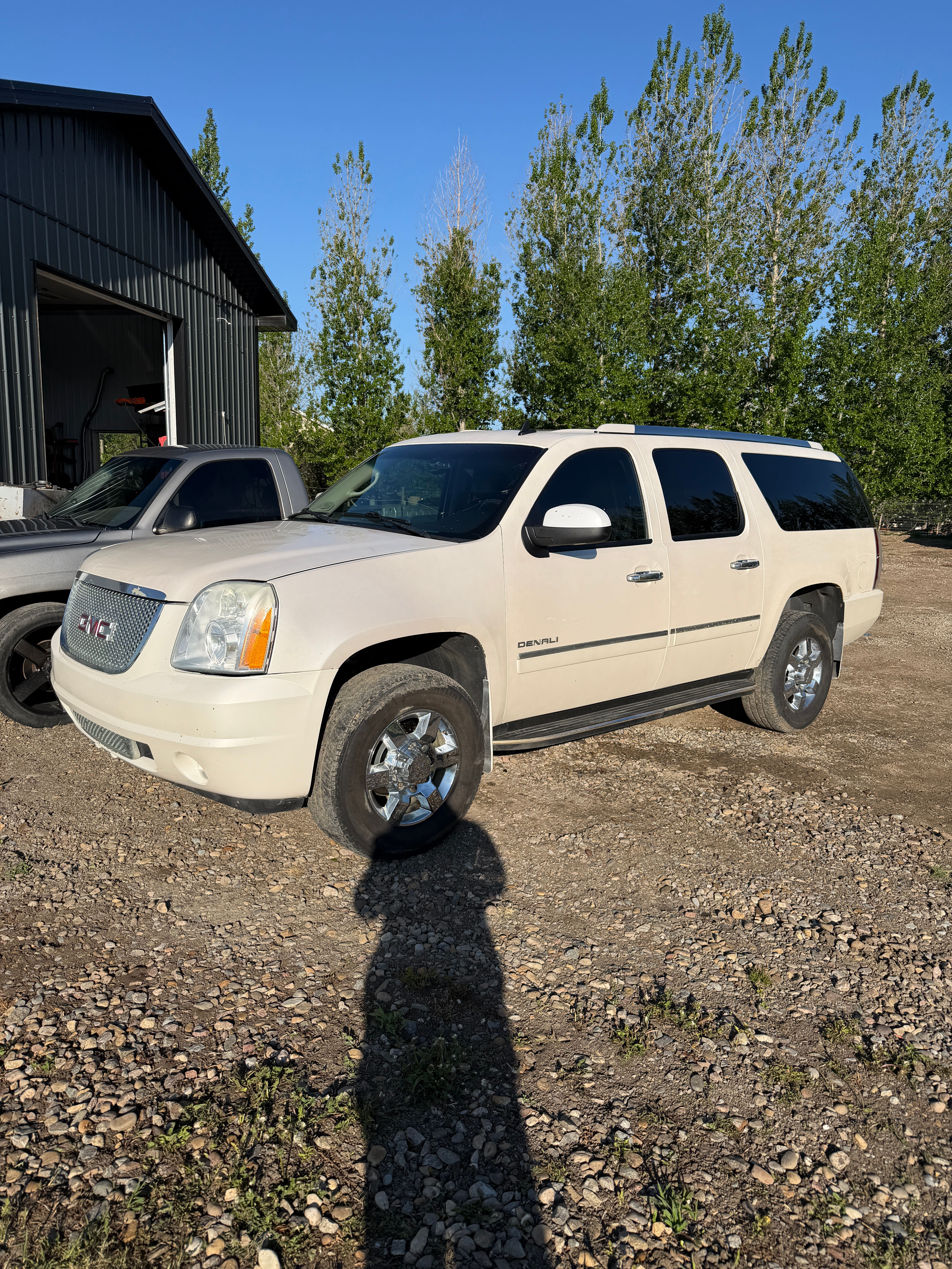 2012 GMC Yukon  DENALI 2500 Duramax