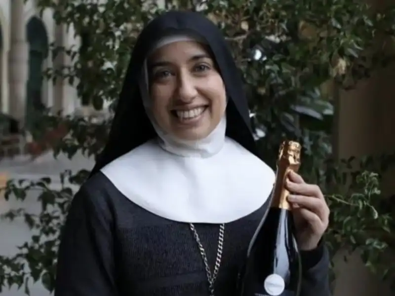 Aline Pereira Ghammachi e o Eco da Inquisição: quando a Igreja ainda acende suas fogueiras