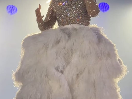 Ivete Sangalo Encanta o Maracanã com Show Histórico de 30 Anos de Carreira
