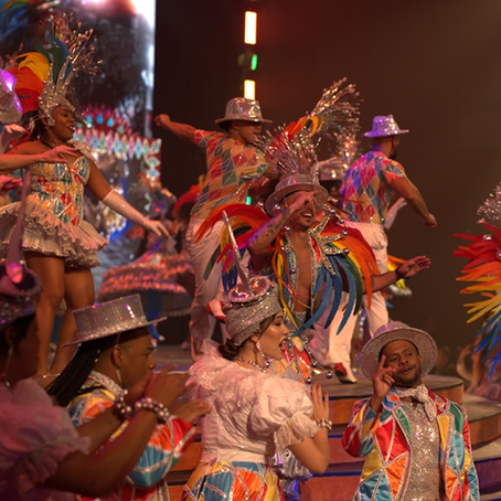'Aquele Abraço' com 20% de Desconto: Roxy Dinner Show lança campanha especial para cariocas viverem o luxo de ‘turistar em casa’