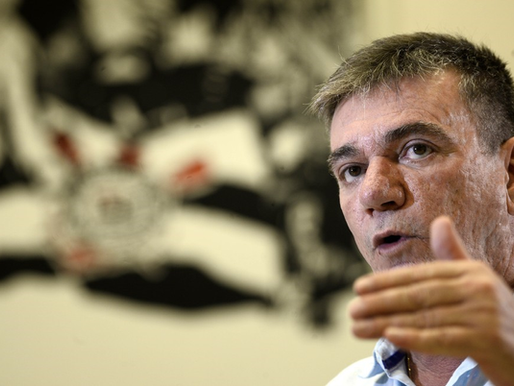“Usei o cartão do clube por engano”, diz Andrés Sanchez, que promete reembolsar o Corinthians