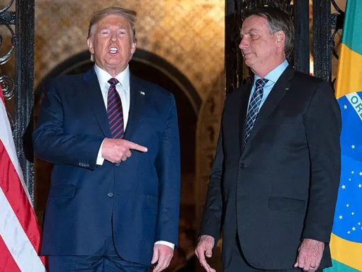 Jair Bolsonaro é alvo de ordem judicial e passa a usar tornozeleira