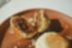 ★ Traditional Meat Pastry 苏式榨菜鲜肉月饼