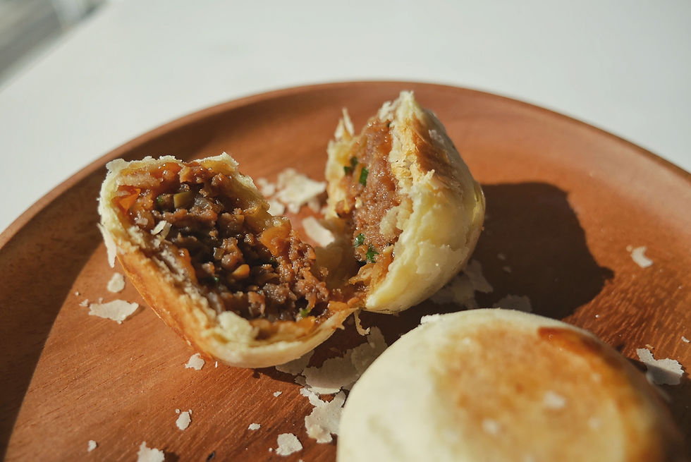 Pork mooncake