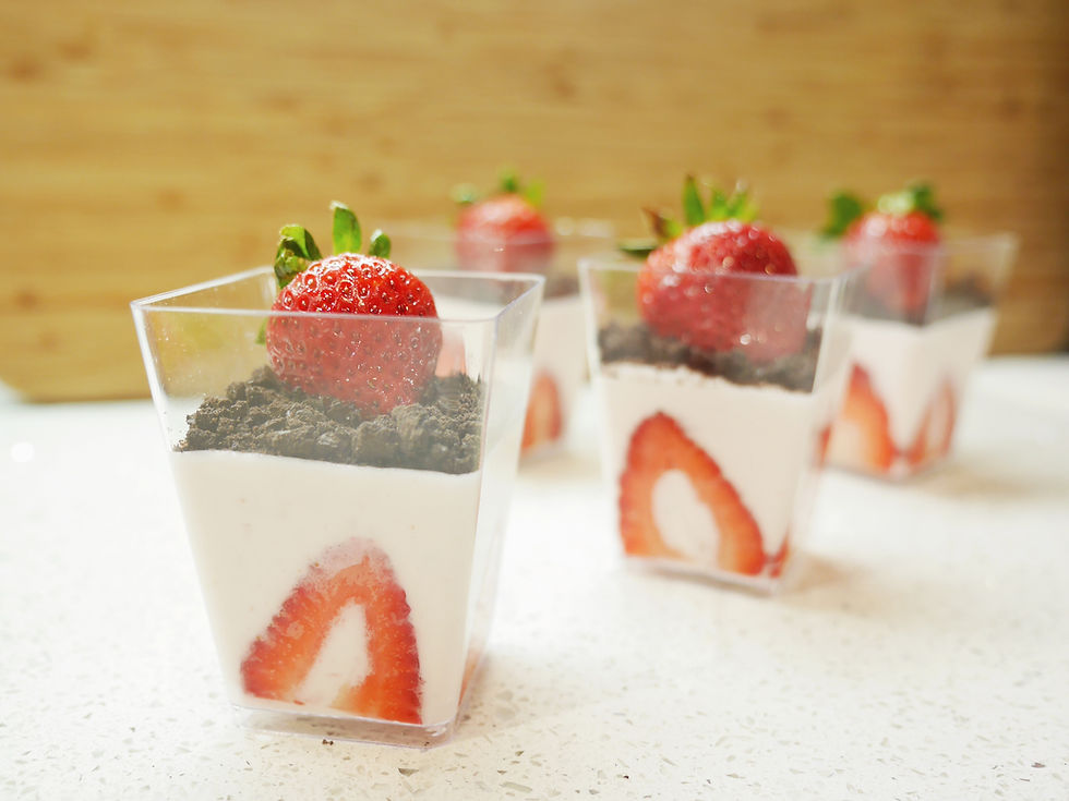 Strawberry mousse cup