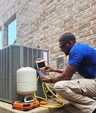 Ac tune up by technician