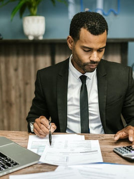 永續治理下的專業培力與財務人才發展