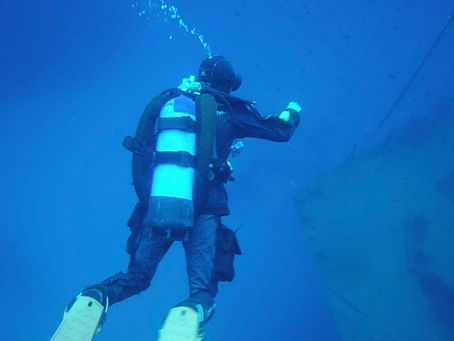 Exploring the Um El Faroud Tanker Wreck: A Dive Into History (and Nitrogen Narcosis)