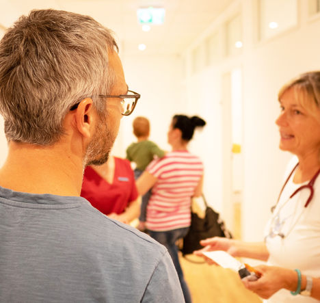 kinderarzt-traunreut-team.jpg