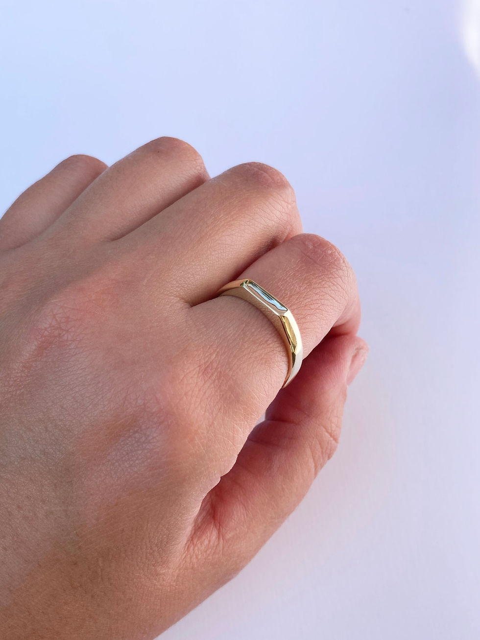 Thumbnail: The everyday signet ring | no gems