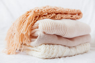 Pile de foulards de laine