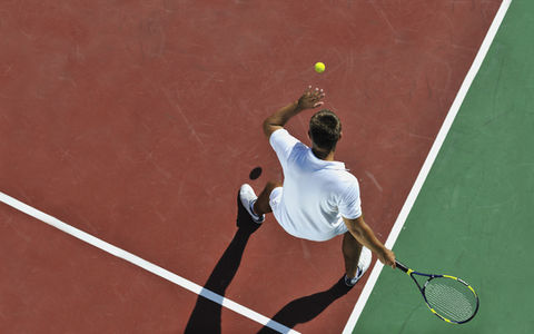 Tennis Cours Montpellier Croix argent Pierre rouge lemasson
