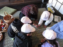 R7 11月20日 3年生浅井歴史民俗資料館見学