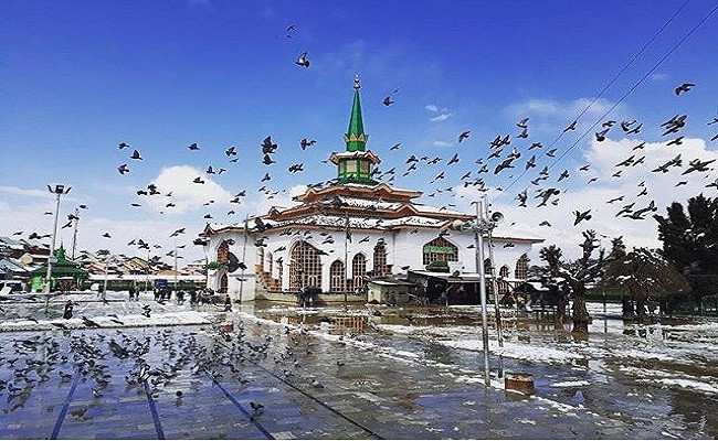 Shrines in Kashmir