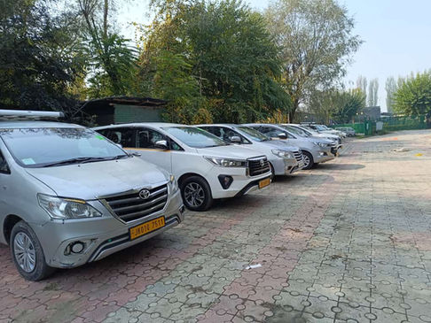 Taxi in Srinagar