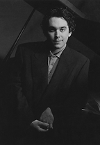 Joey Calderazzo