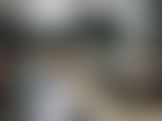 Di tangah arsitek dan desainer interior yang mahir, batu alam bisa membuat rumah menjadi nyaman dan indah; bahkan bisa menjadi furnitur yang menarik.