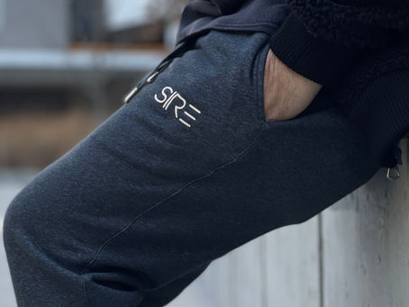 Grey sweatpants outfit men's