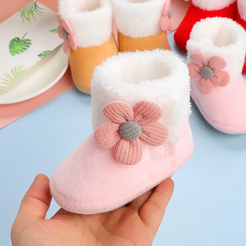 Miniatura: Botinha de bebê com fecho em velcro lateral Flor