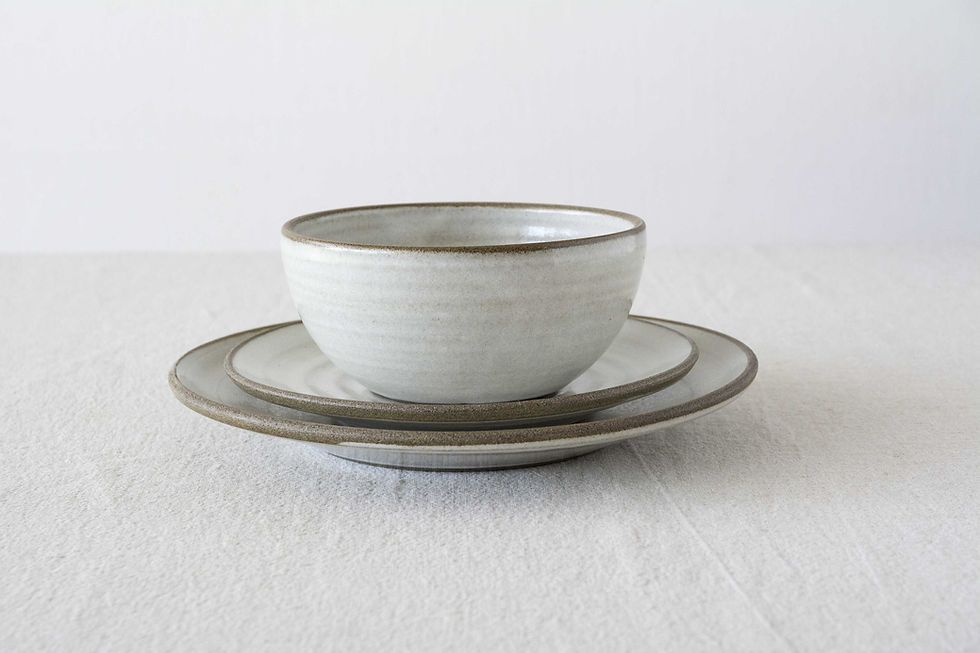 תמונה ממוזערת: קערת אוכל קרמית בגימור טבעי וכפרי