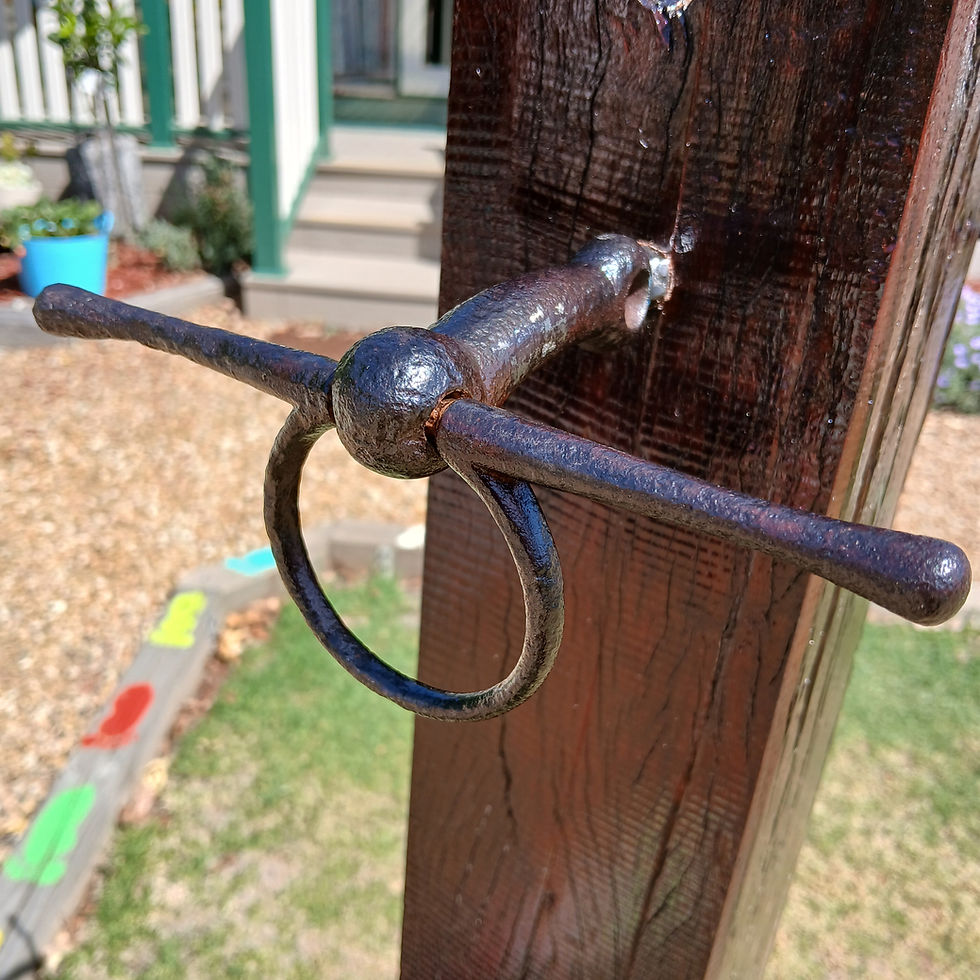 Thumbnail: 0152 "Hat Coat Belt Stand"  $495