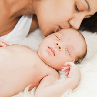 Pantenol y lanolina para cuidar la piel de guaguas, niños y adultos