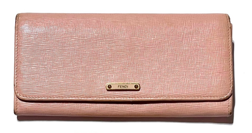 Pre-owned Fendi Baby Pink Leather Wallet